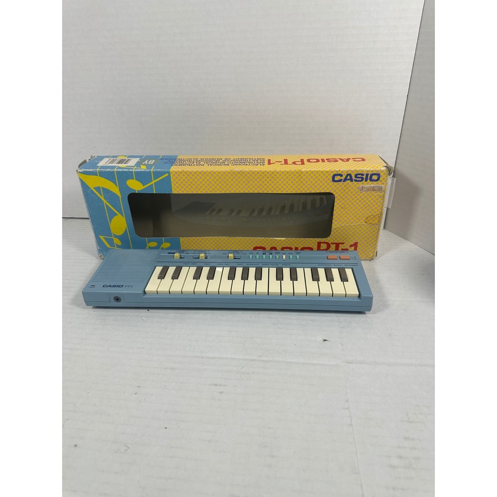Vintage Casio PT-1 Electronic Musical Instrument Keyboard Blue Japan with Box